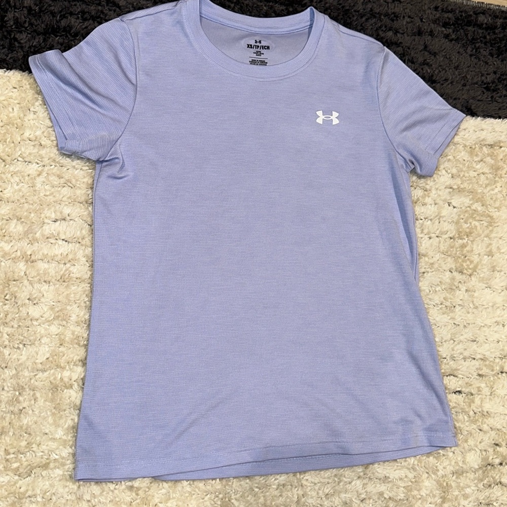 Under armour tee